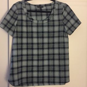 Banana Republic plaid short sleeve blouse
